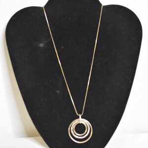 Gorgeous Rhinestone/Gold Tone Circle Design 16" Pendant Statement Necklace